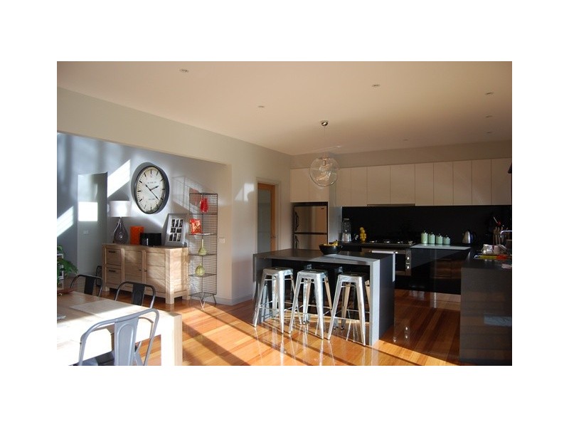 12 Mitchelson Court, Lakes Entrance VIC 3909