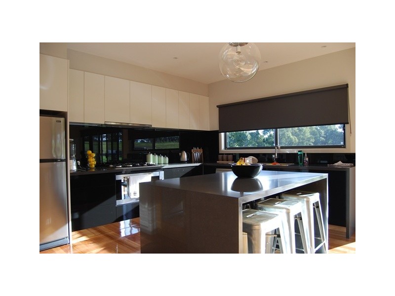 12 Mitchelson Court, Lakes Entrance VIC 3909