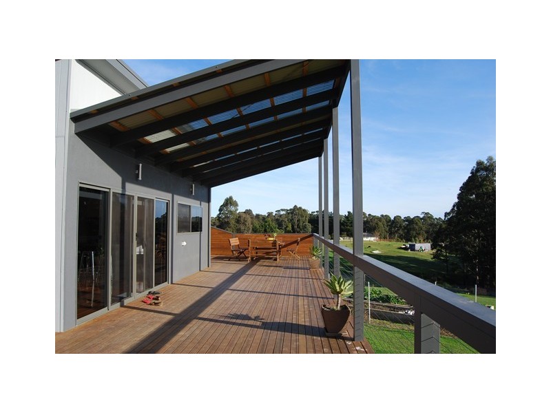 12 Mitchelson Court, Lakes Entrance VIC 3909