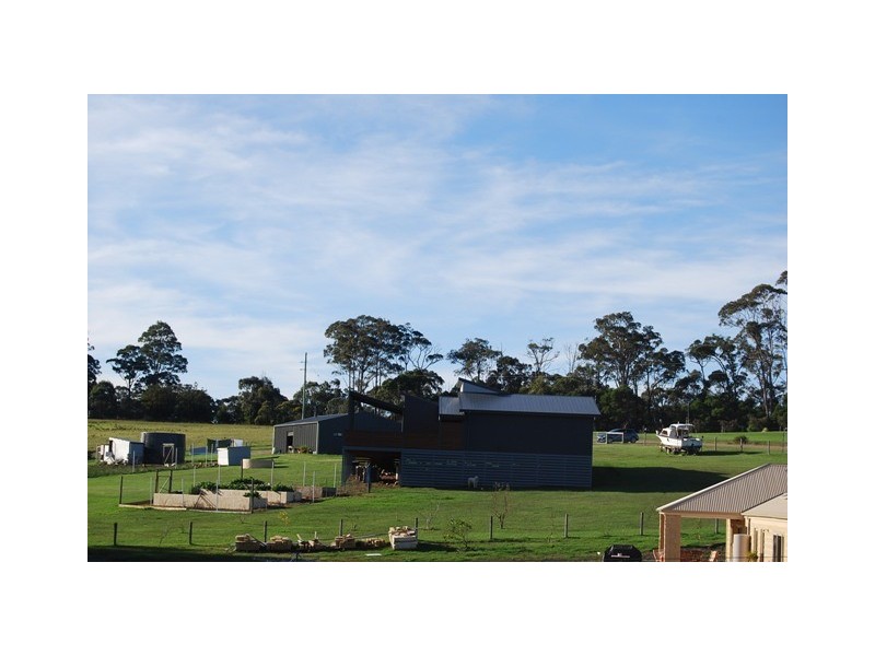 12 Mitchelson Court, Lakes Entrance VIC 3909