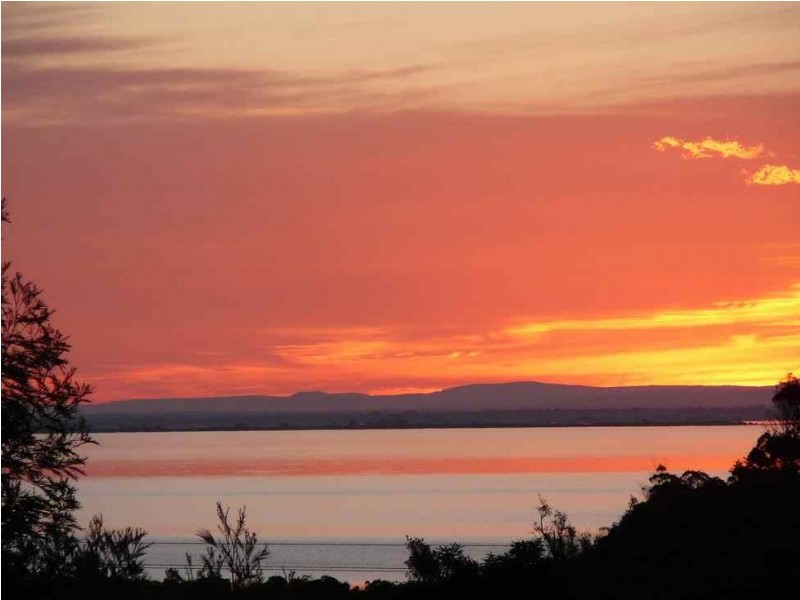 18 Magpie Avenue, Metung VIC 3904