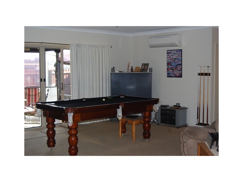 32 McCue Road, Lakes Entrance VIC 3909