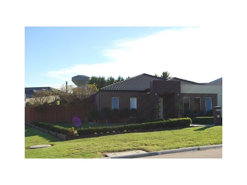 32 McCue Road, Lakes Entrance VIC 3909