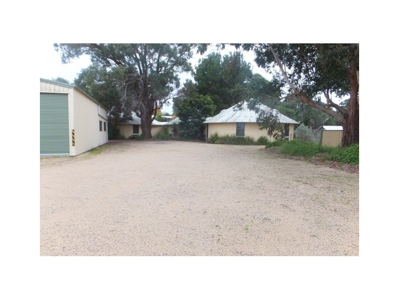 24 School Road, Swan Reach VIC 3903