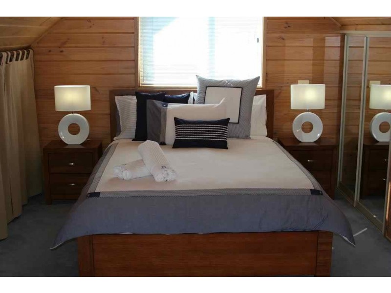 50 Mairburn Road, Metung VIC 3904