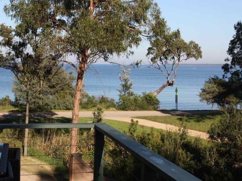 50 Mairburn Road, Metung VIC 3904