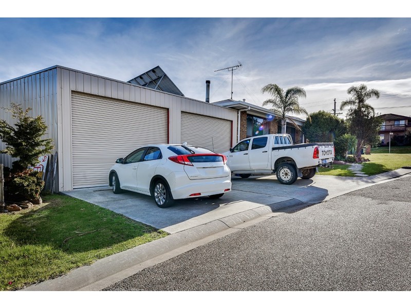 29 Lakeview Drive, Lakes Entrance VIC 3909