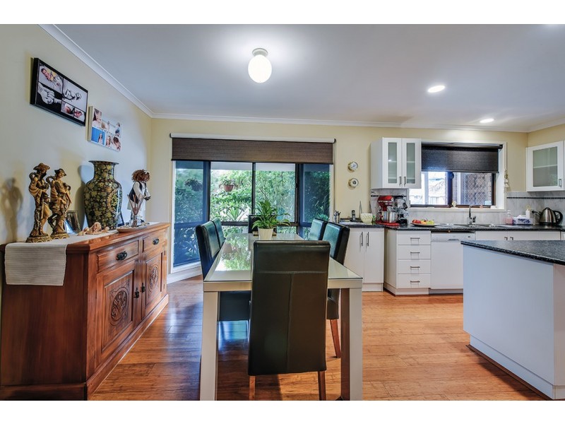 29 Lakeview Drive, Lakes Entrance VIC 3909