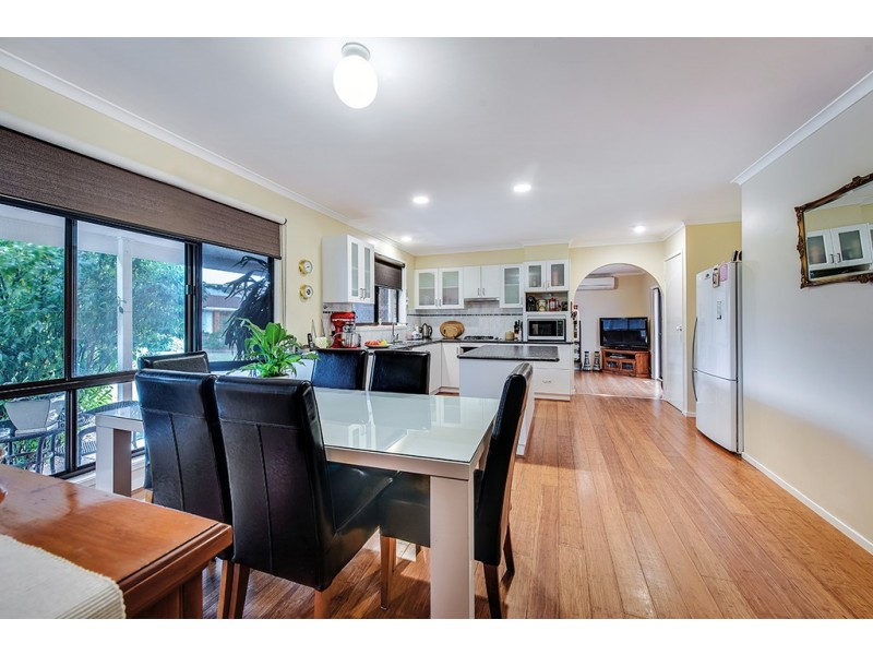 29 Lakeview Drive, Lakes Entrance VIC 3909