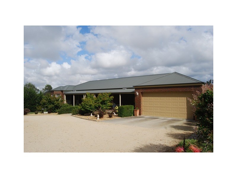 121 Ostlers Road, Lakes Entrance VIC 3909