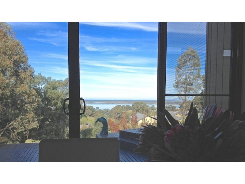 31 Kings Cove Boulevard, Metung VIC 3904