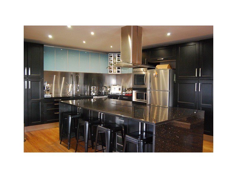 9 BungYarnda Court, Lakes Entrance VIC 3909