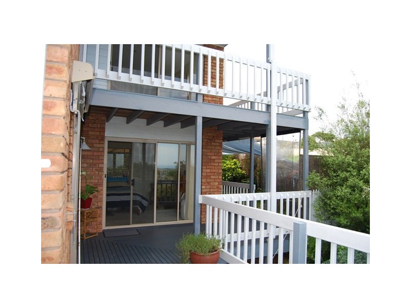 50 Nautilus Way, Lakes Entrance VIC 3909