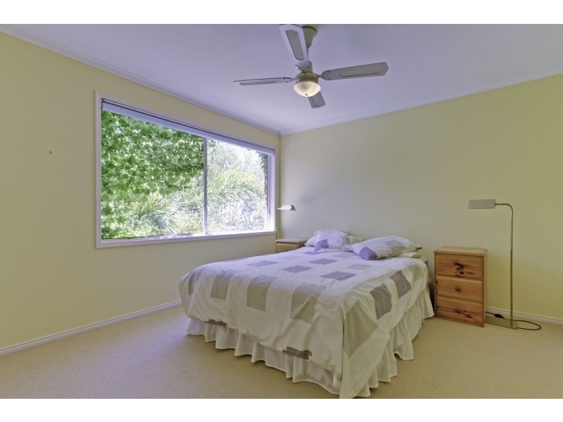 37 Mairburn Road, Metung VIC 3904