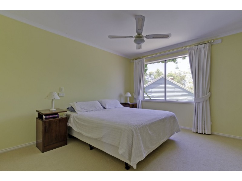 37 Mairburn Road, Metung VIC 3904