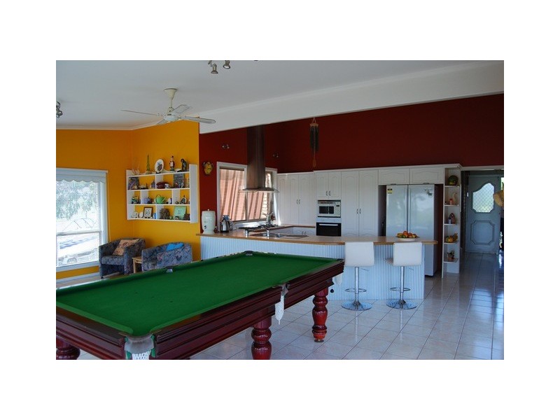 2 Bass Close, Lakes Entrance VIC 3909