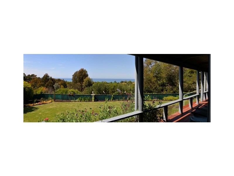 80 Lake Bunga Beach Road, Lake Bunga VIC 3909