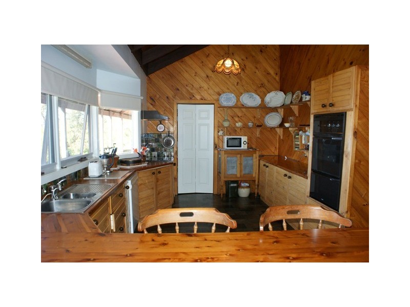 80 Lake Bunga Beach Road, Lake Bunga VIC 3909