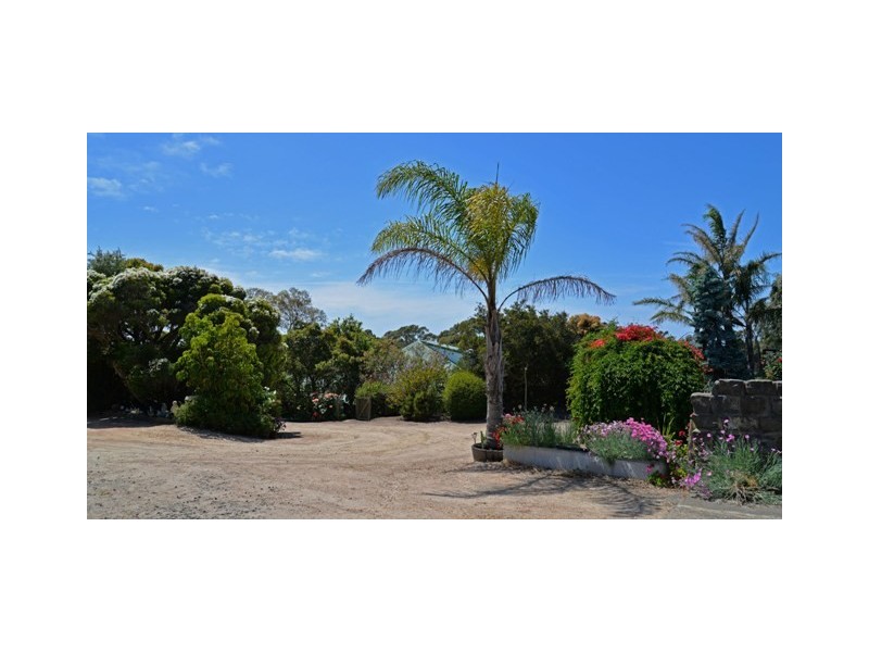 80 Lake Bunga Beach Road, Lake Bunga VIC 3909