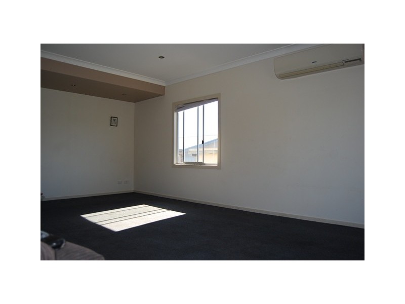 6 Foam Street, Lakes Entrance VIC 3909