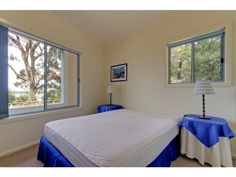 11 Bayview Court, Metung VIC 3904