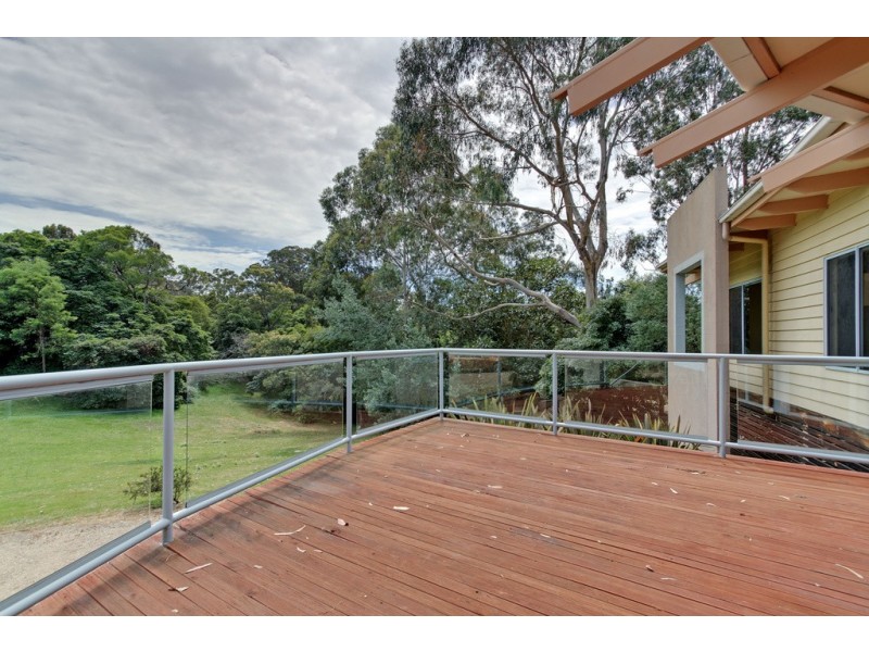 11 Bayview Court, Metung VIC 3904