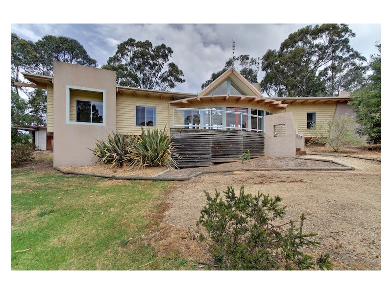 11 Bayview Court, Metung VIC 3904