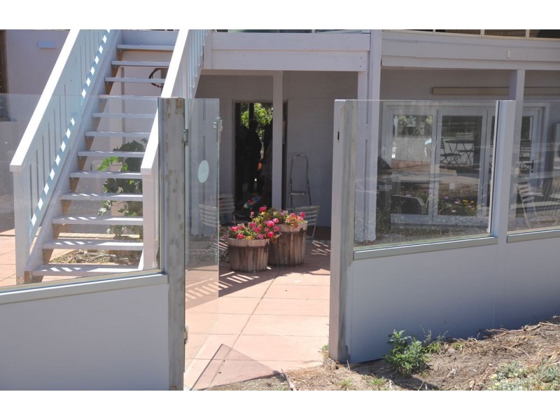Shop 3, 1/51 Metung Road, Metung VIC 3904