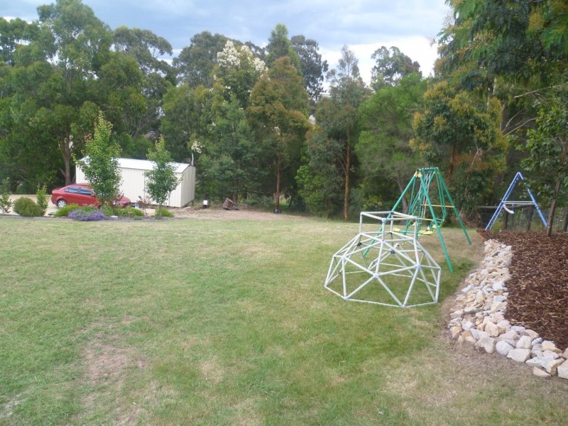 12 Kingscote Drive, Metung VIC 3904