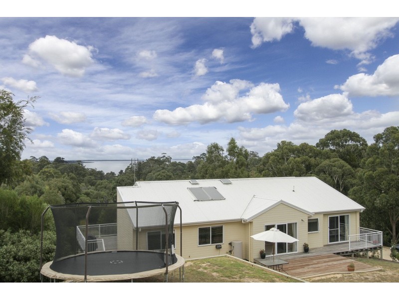 12 Kingscote Drive, Metung VIC 3904