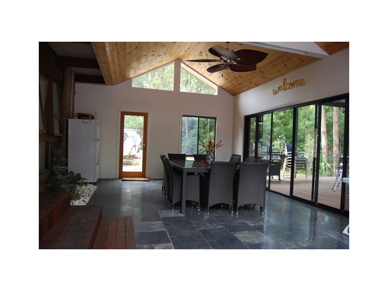 130 Fergusons Lane, Kalimna West VIC 3909