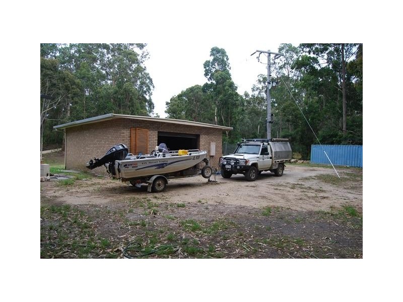 130 Fergusons Lane, Kalimna West VIC 3909