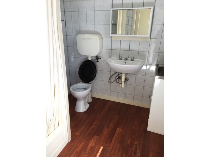 1/30 Hunter Street, Lakes Entrance VIC 3909