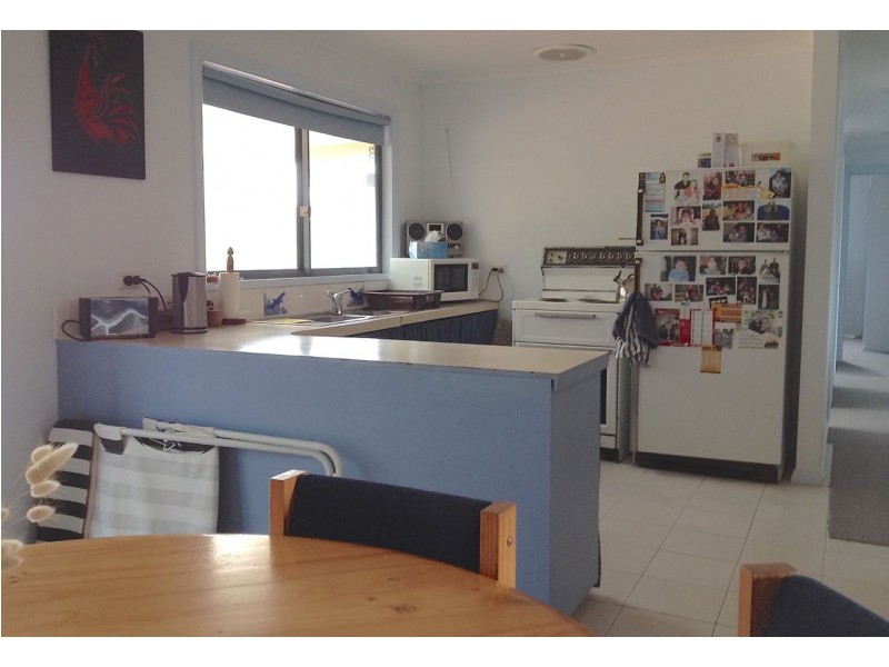 25 Tambo Boulevard, Metung VIC 3904