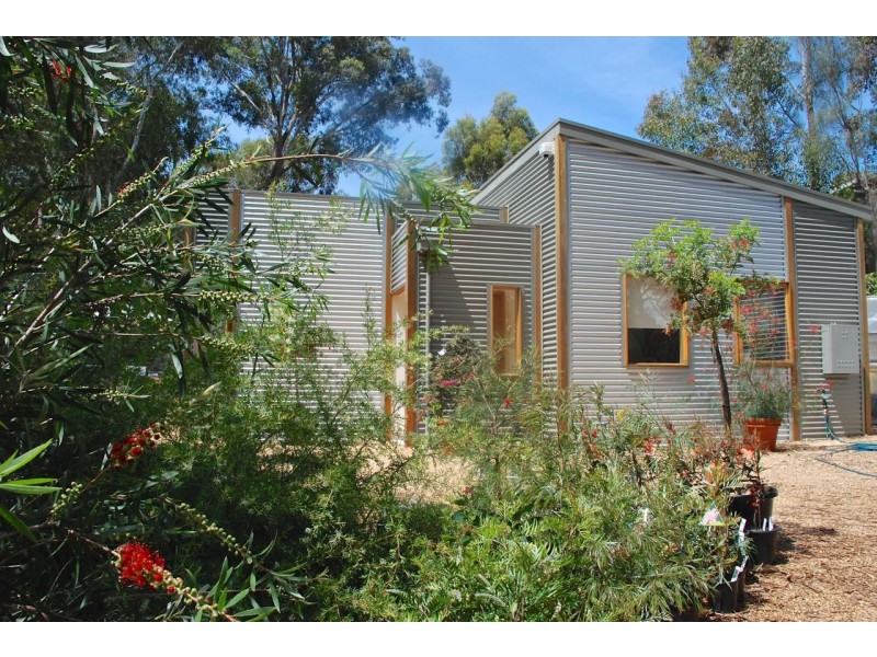 60 Stirling Road, Metung VIC 3904