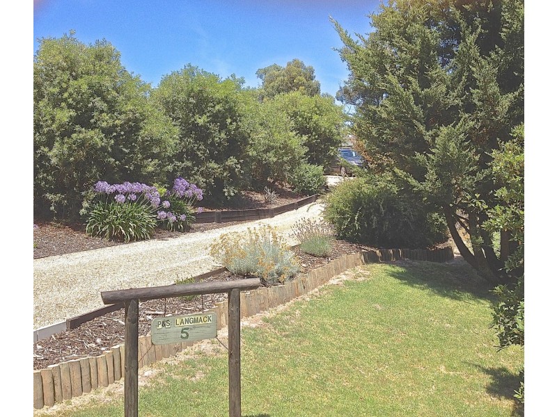 5 The Bower, Metung VIC 3904