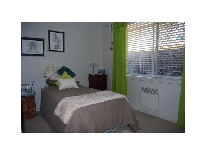 1/36 Carpenter Street, Lakes Entrance VIC 3909