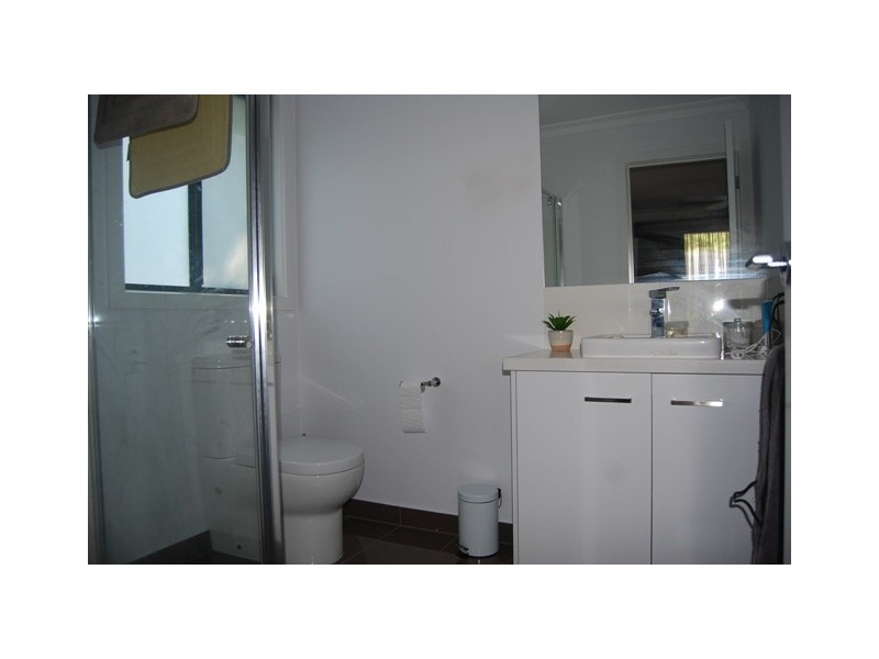 71B Hazel Road, Kalimna VIC 3909