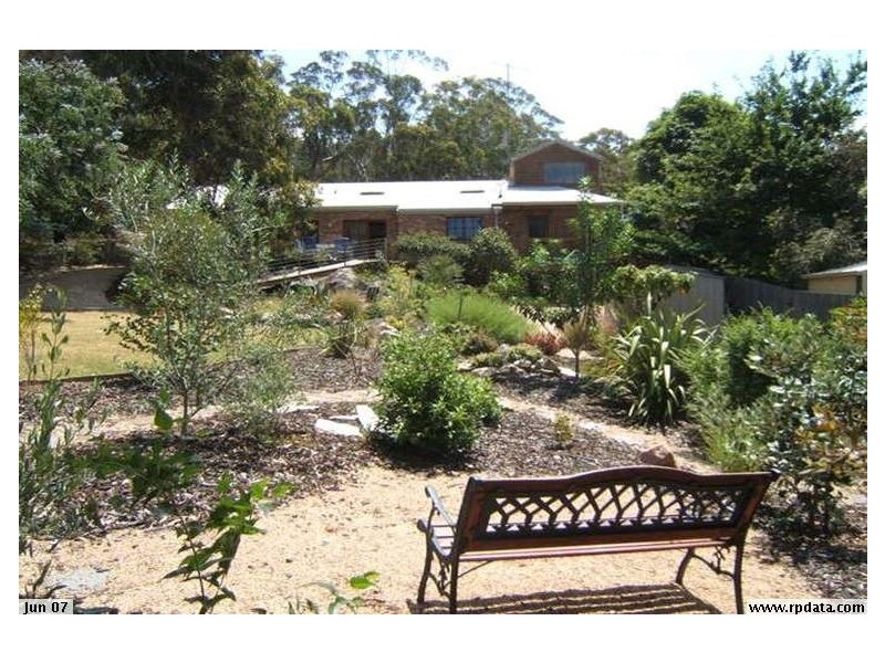 8 Christmas Street, Metung VIC 3904