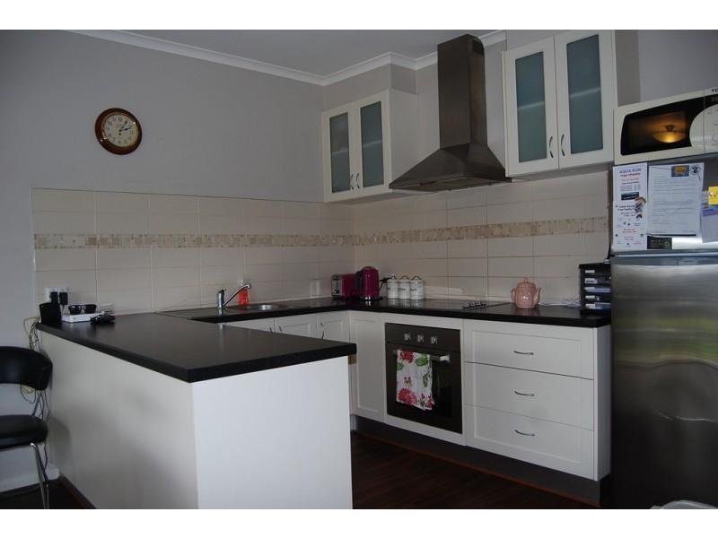 1 50-54 Palmers Road, Lakes Entrance VIC 3909