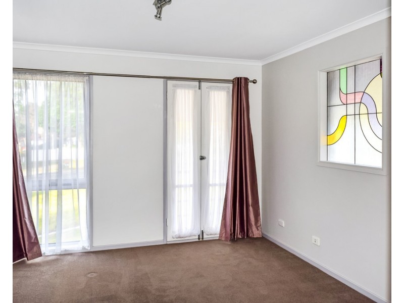 1/27 Roadknight Street, Lakes Entrance VIC 3909