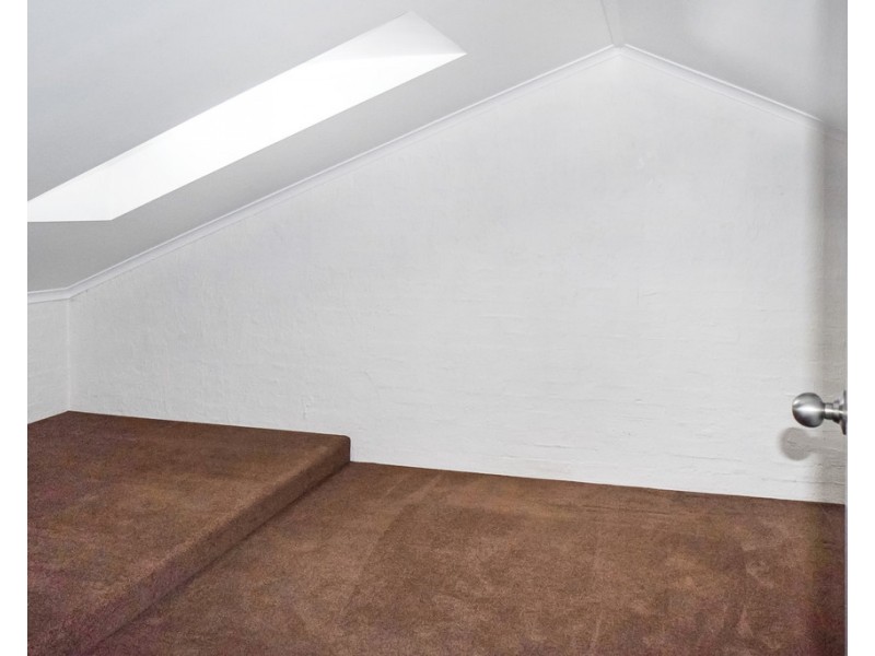 1/27 Roadknight Street, Lakes Entrance VIC 3909