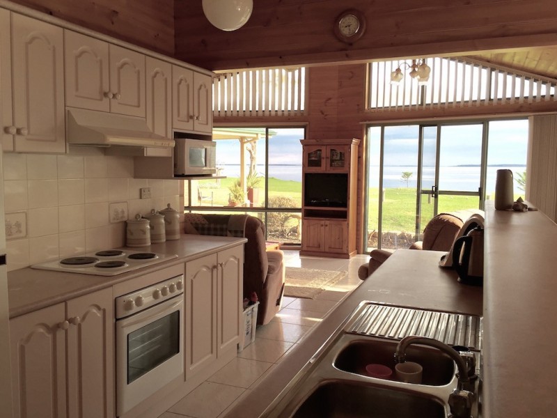 4 Tambo Boulevard, Metung VIC 3904