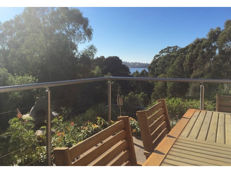 8 Wood Street, Metung VIC 3904