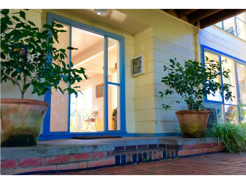 8 Wood Street, Metung VIC 3904