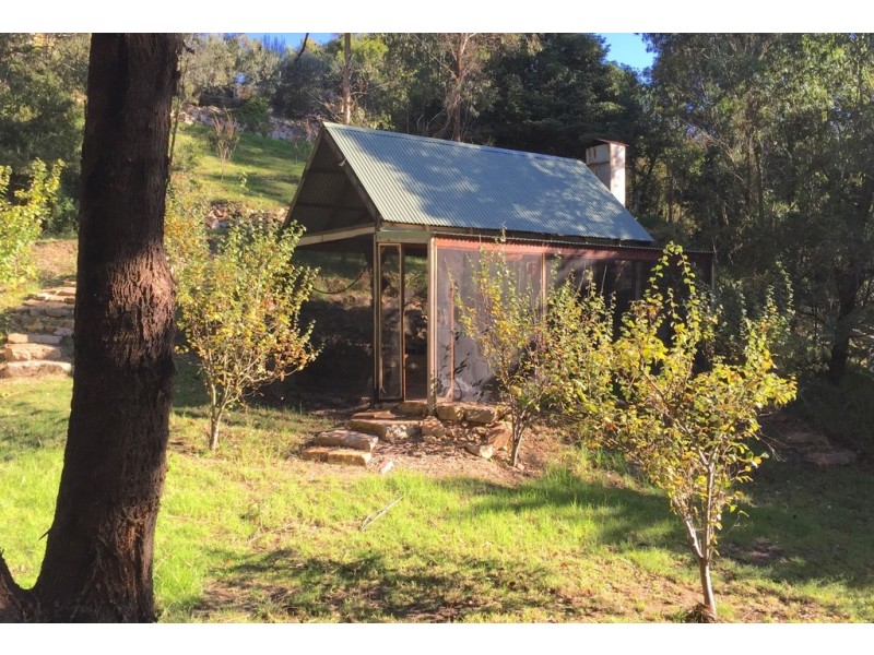 8 Wood Street, Metung VIC 3904