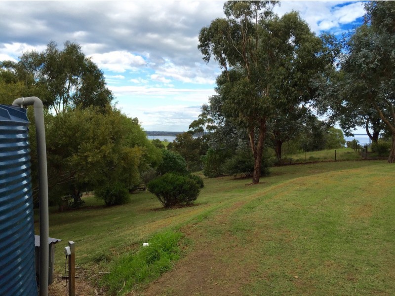 115 Kings Cove Boulevard, Metung VIC 3904