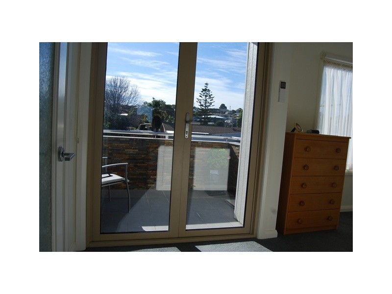 11 Penang Boardwalk, Lakes Entrance VIC 3909