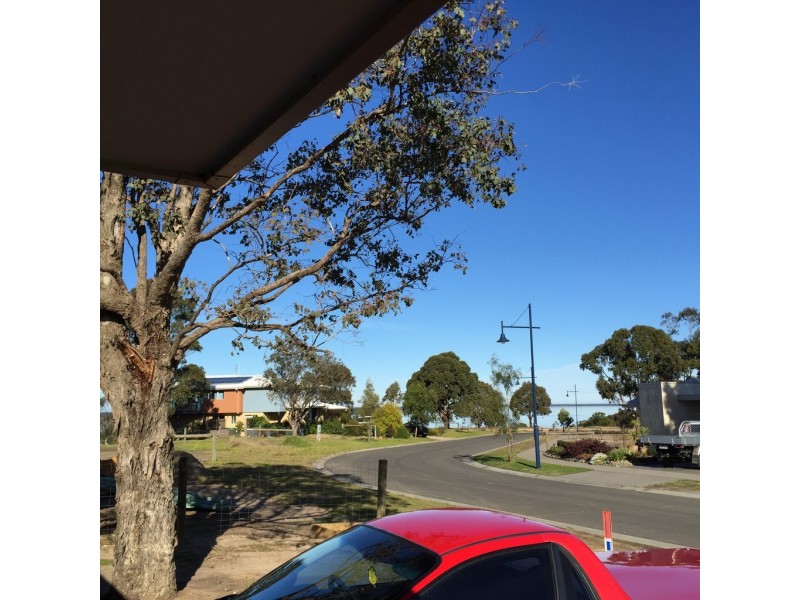 9 The Plateau, Metung VIC 3904