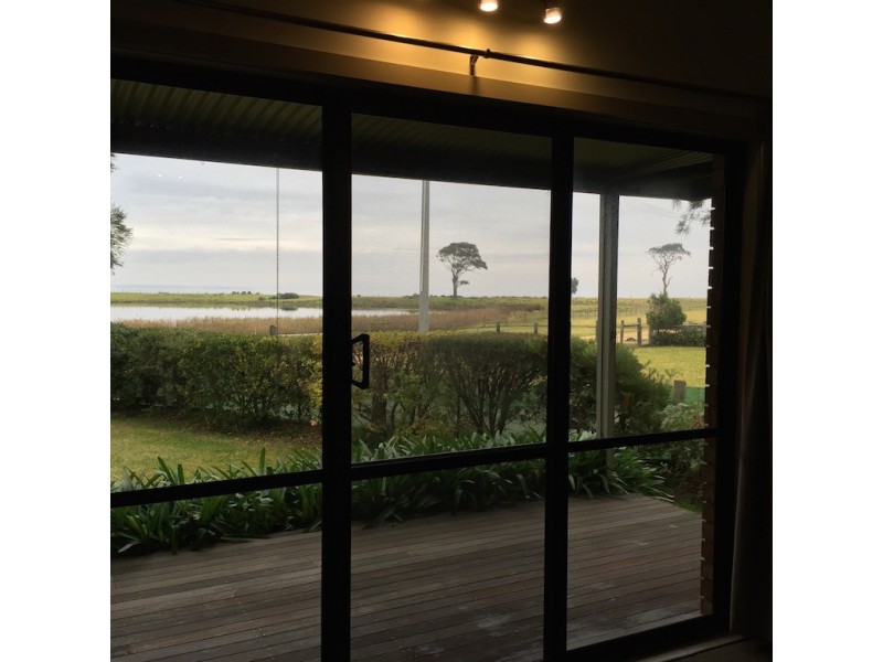 13 Normans Road, Metung VIC 3904